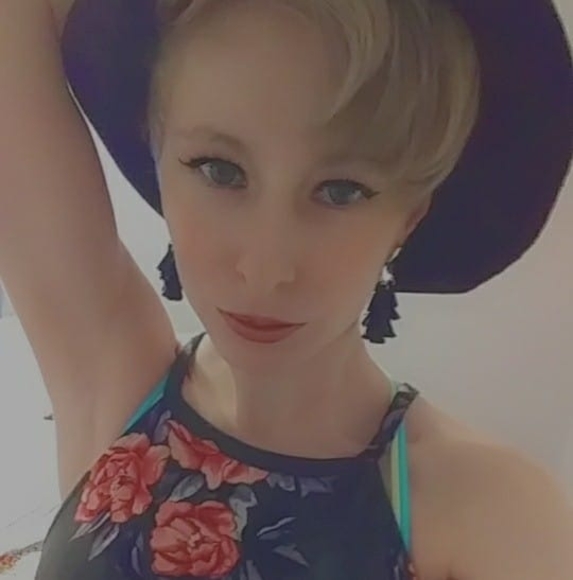 daniellerowe290